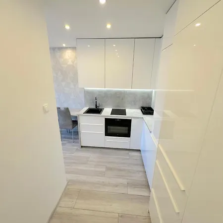 Krasny - V Starom Meste * Bratislava